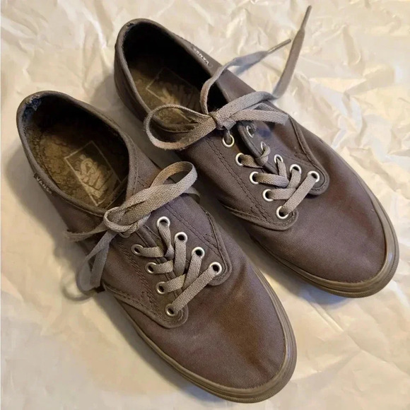 Vans Gray Low Top Size Women’s 9 - Picture 6 of 9